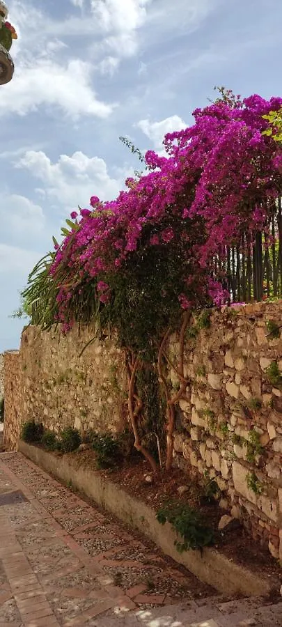 B&B Akropolis Taormina Bed & Breakfast