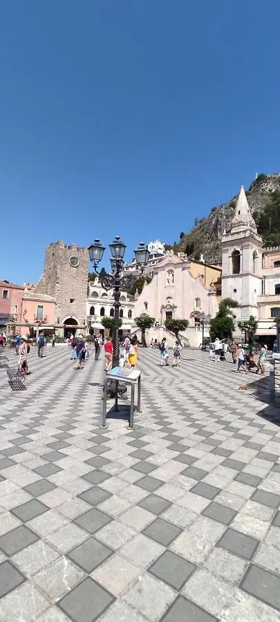 B&B Akropolis Taormina 0*,