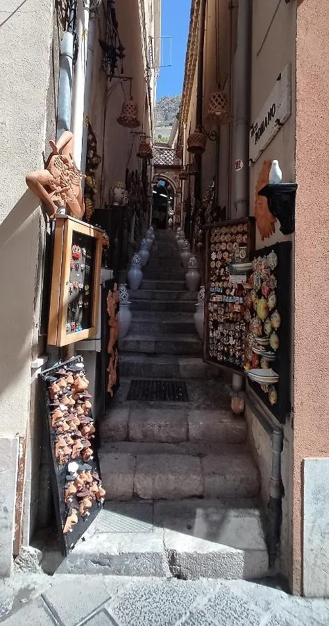 Bed & Breakfast B&B Akropolis Taormina Italy