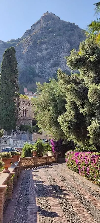Bed & Breakfast B&B Akropolis Taormina Italy